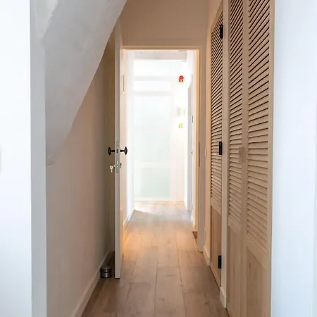 Hoeve Den Ast 5 Separate Bedrooms With Bathrooms Harelbeke
