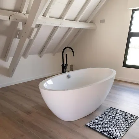 Hoeve Den Ast 5 Separate Bedrooms With Bathrooms Casa de Férias Harelbeke